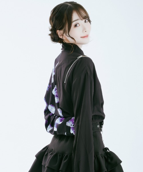 TRAVAS TOKYO（トラバス トウキョウ）の「『TRAVAS TOKYO/トラバス トーキョー』バイカラーくまプリントネクタイ付きシャツ（シャツ/ブラウス・レディース・ブラック×パープル/ブラック×ホワイト・FREE）」の8枚目の写真
