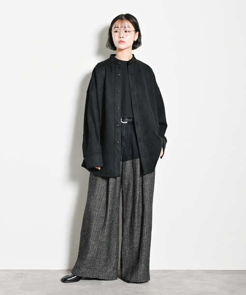 CITYSHOP（シティーショップ）の「FAUX SUEDE BAND CALLOR シャツ（シャツ/ブラウス・レディース・ブラック/ブラウン・FREE）」の3枚目の写真