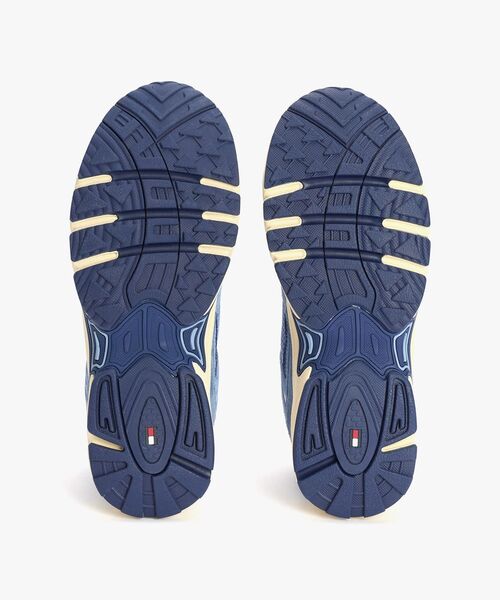 tommy jeans（トミー ジーンズ）の「アーカイブ97スニーカー（スニーカー・メンズ・ブルー・25cm/26cm）」の3枚目の写真