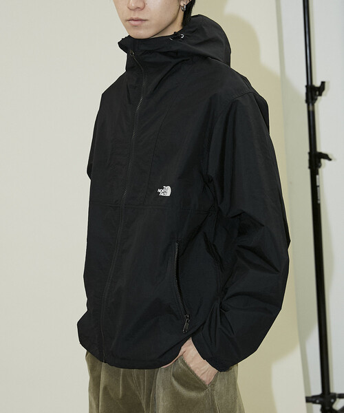 THE NORTH FACE(ザノースフェイス)の「THE NORTH FACE/ザ・ノース・フェイス COMPACT JACKET/コンパクトジャケット(限定展開)(ナイロンジャケット・メンズ・ブラック/オリーブ・MEDIUM/X-LARGE/LARGE/XX-LARGE)」の15枚目の写真