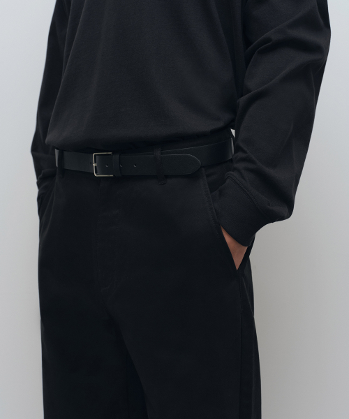 MUSINSA STANDARD（ムシンサスタンダード）の「ブラシドレギュラーフィットチノパンツ[ブラック]（その他パンツ・メンズ・その他・40/38/42/36/34/32/30/31/33/26/27/28/29）」の5枚目の写真