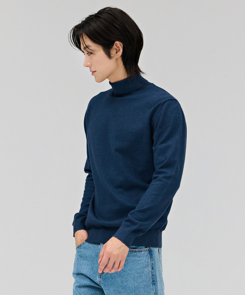 CHASECULT(チェイスカルト)の「男性エッセンシャルタートルネックスウェーター-ネイビー(ニット/セーター・メンズ・ネイビー・100/95/105)」の3枚目の写真