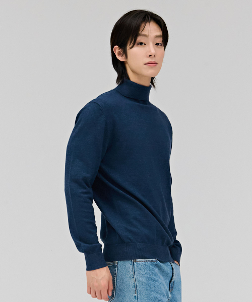 CHASECULT(チェイスカルト)の「男性エッセンシャルタートルネックスウェーター-ネイビー(ニット/セーター・メンズ・ネイビー・100/95/105)」の5枚目の写真
