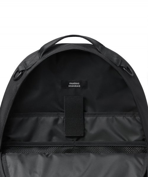 MUSINSA STANDARD（ムシンサスタンダード）の「コーデュラバーティカルジッパーバックパック[ブラック]（バックパック/リュック・レディース・その他・FREE）」の19枚目の写真