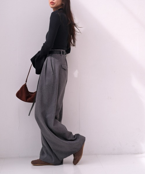 AKTE（アクテ）の「ハイウエストネップタッチワイドパンツ（その他パンツ・レディース・ベージュ/チャコールグレー・1/2/2T）」の4枚目の写真