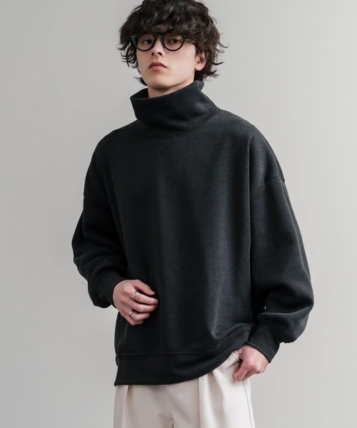 Rocky Monroe(ロッキーモンロー)の「コットンタッチ裏起毛ドルマンスリーブハイネックトレーナースウェット(スウェット・メンズ・チャコール/グレー/グレイッシュベージュ/ブラック・M/L/XL)」の18枚目の写真