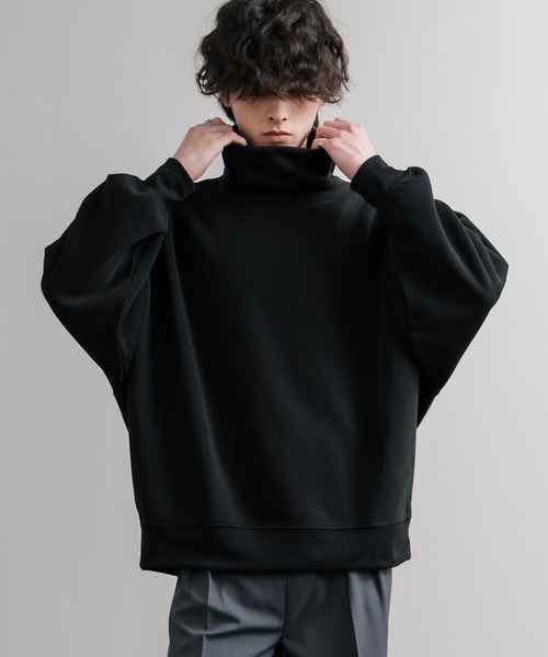 Rocky Monroe(ロッキーモンロー)の「コットンタッチ裏起毛ドルマンスリーブハイネックトレーナースウェット(スウェット・メンズ・チャコール/グレー/グレイッシュベージュ/ブラック・M/L/XL)」の7枚目の写真