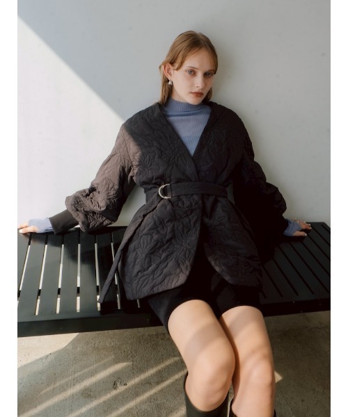 sahara（サハラ）の「Reversible Flower Quilting Coat/リバーシブルフラワーキルティングコート（その他アウター・レディース・ブラック/アイボリー・FREE）」の7枚目の写真
