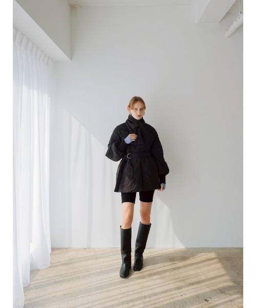 sahara（サハラ）の「Reversible Flower Quilting Coat/リバーシブルフラワーキルティングコート（その他アウター・レディース・ブラック/アイボリー・FREE）」の4枚目の写真