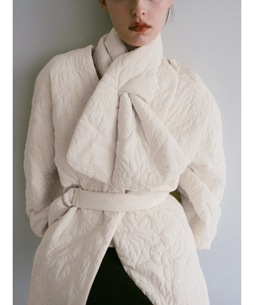 sahara（サハラ）の「Reversible Flower Quilting Coat/リバーシブルフラワーキルティングコート（その他アウター・レディース・ブラック/アイボリー・FREE）」の13枚目の写真