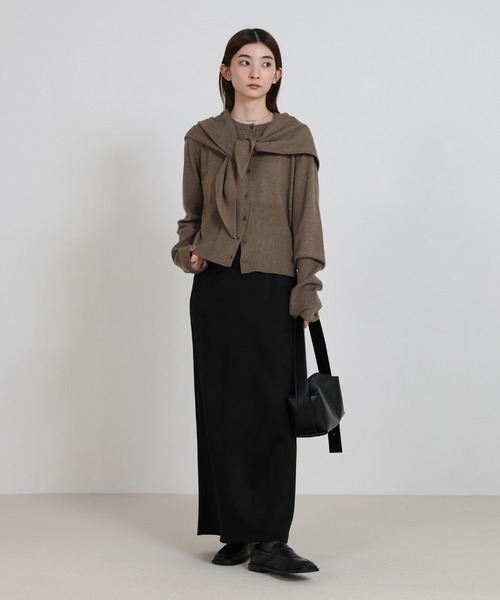 select MOCA（セレクトモカ）の「ニットスカーフセットカーディガン（ニット/セーター・レディース・グレー/レッド/ブラウン/ブラック・FREE）」の5枚目の写真