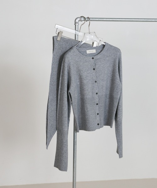 select MOCA（セレクトモカ）の「ニットスカーフセットカーディガン（ニット/セーター・レディース・グレー/レッド/ブラウン/ブラック・FREE）」の12枚目の写真