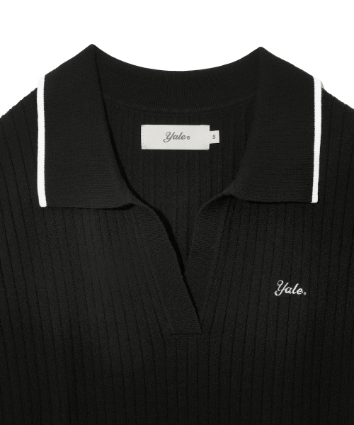 YALE(イェール)の「スリットネックハーフスリーブニットドレス_ブラック(ワンピース・レディース・その他・SMALL/MEDIUM)」の4枚目の写真