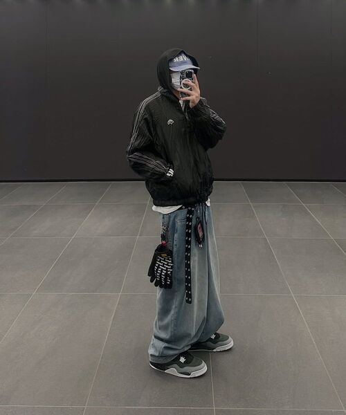URBANSTOFF(アーバンストッフ)の「コーディッドデニムカーブバルーンパンツ(ライトブルー)(デニムパンツ・レディース・その他・MEDIUM/LARGE)」の9枚目の写真