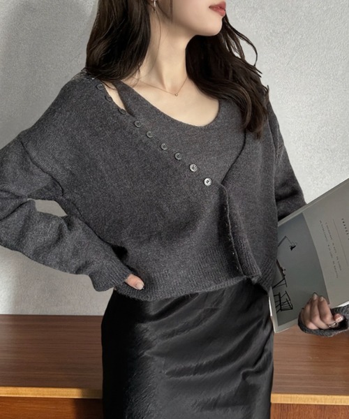Eclat one（エクラワン）の「【Eclat one】2pcsセット ボタンデザイン ディープネック ニット（ニット/セーター・レディース・ブラウン/グレー/アイボリー・FREE）」の22枚目の写真