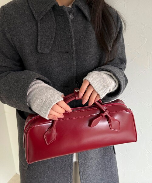 fredy emue（フレディエミュ）の「ショートハンドルボストンバッグ（ショルダーバッグ・レディース・ブラック/ブラウン/レッド・FREE）」の7枚目の写真