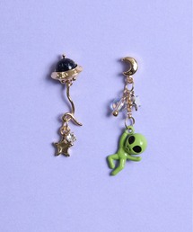 gargle（ガーグル）の「gargle ガーグル：宇宙シリーズ　もりもり宇宙　宇宙飛行士　宇宙人　ピアス（ピアス（両耳用））」