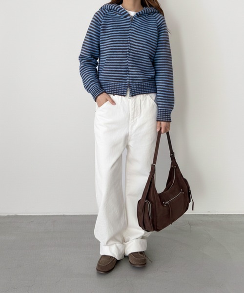 CANAL JEAN（キャナルジーン）の「Lakey Park　ボーダーZIPニットパーカー（ニット/セーター・レディース・ブルー・ONE SIZE）」の4枚目の写真