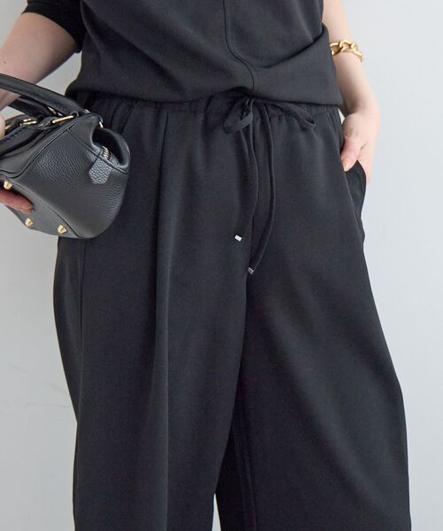 le.coeur blanc(ルクールブラン)の「《WEB限定アイテム》2点セット ライトジョーゼットセットアップ(ワンピース・レディース・ブラック/グレー/ベージュ・38)」の17枚目の写真