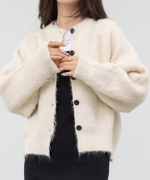 DAY CLOSET（デイ クローゼット）の「愛されもっちりあったか。長袖クルーネックドロップショルダーリブニットカーディガン レディース（カーディガン/ボレロ・レディース・ホワイト系その他/グレー/イエロー系その他・FREE）」の4枚目の写真