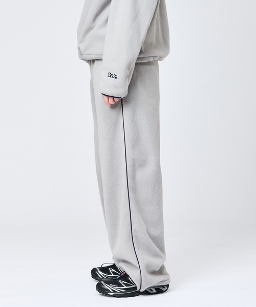 WETTEMPT（ウィテンプト）の「PIPING FLEECE PANTS / パイピングフリースパンツ（スウェットパンツ・メンズ・グレー/ブラック・SMALL/MEDIUM/LARGE）」の21枚目の写真