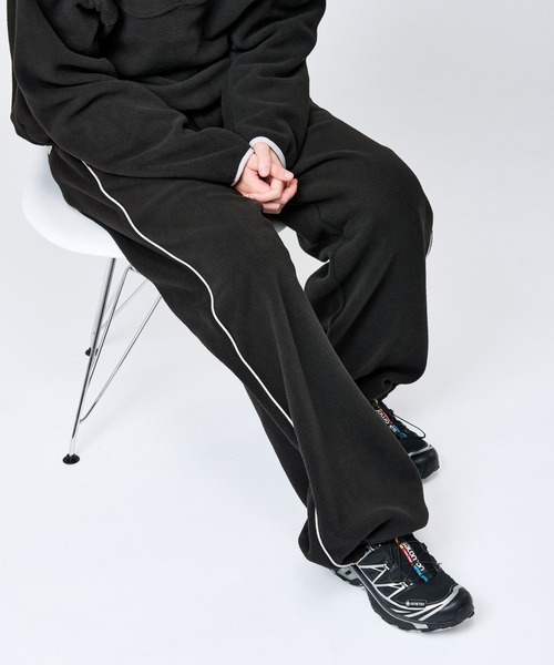 WETTEMPT（ウィテンプト）の「PIPING FLEECE PANTS / パイピングフリースパンツ（スウェットパンツ・メンズ・グレー/ブラック・SMALL/MEDIUM/LARGE）」の15枚目の写真