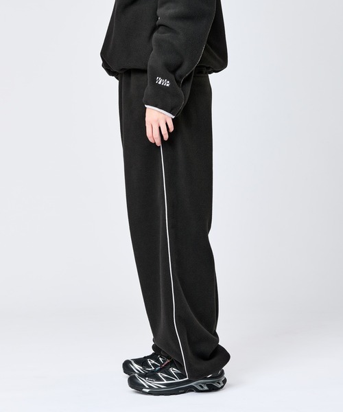 WETTEMPT（ウィテンプト）の「PIPING FLEECE PANTS / パイピングフリースパンツ（スウェットパンツ・メンズ・グレー/ブラック・SMALL/MEDIUM/LARGE）」の5枚目の写真