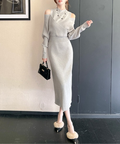 AMAJI(アマジ)の「レイヤードライクリブニットワンピース(ワンピース・レディース・ライトグレー/アイボリー・MEDIUM/LARGE)」の10枚目の写真