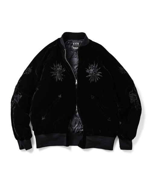 TAION（タイオン）の「【TAION（タイオン）】 TAION×S’YTE(サイト)リバーシブル スカジャン ダウンジャケット（スカジャン・メンズ・ブラック系その他/ブラック×ブラック・3/2）」の3枚目の写真