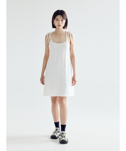 BOMNAL BOUTIQUE(ボムナルブティック)の「リボンストラップミニドレス_ホワイト(ワンピース・レディース・その他・SMALL/MEDIUM)」の1枚目の写真