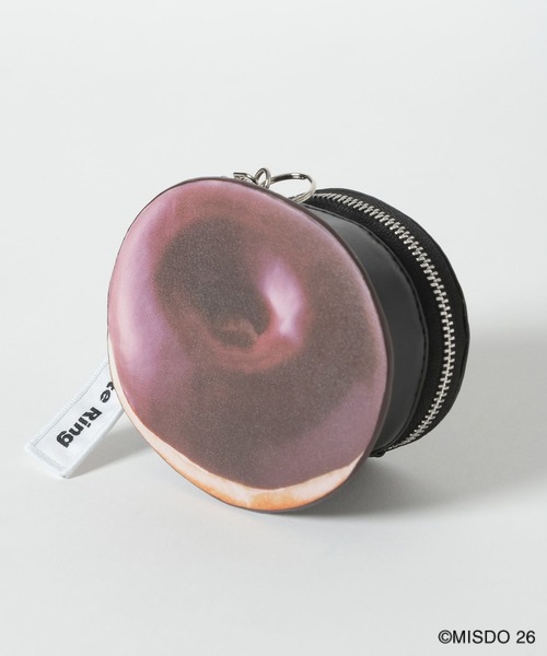 LEPSIM（レプシィム）の「【Mister Donut】ポーチチャーム　627328（ポーチ・レディース・ベージュ/ブラウン/ピンク・ONE SIZE）」の11枚目の写真