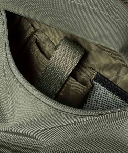 F/CE. (エフシーイー)の「MDNS × F/CE 420 re/cor 28L DAYPACK(バックパック/リュック・メンズ・グリーン系その他・FREE)」の7枚目の写真