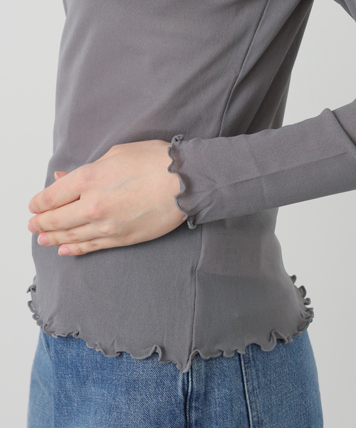 La TOTALITE（ラトータリテ）の「【洗える】シアータートルプルオーバー（Tシャツ/カットソー・レディース・アイボリー/ライトグレー・FREE）」の7枚目の写真