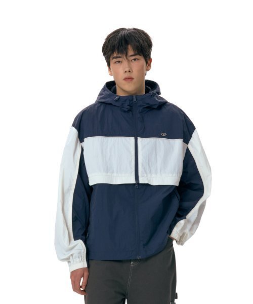 AMESWORLDWIDE(アメスワールドワイド)の「COLOR BLOCK WIND BREAKER NAVY (AM2ESUB931A)(ナイロンジャケット・メンズ・その他・L/M)」の7枚目の写真