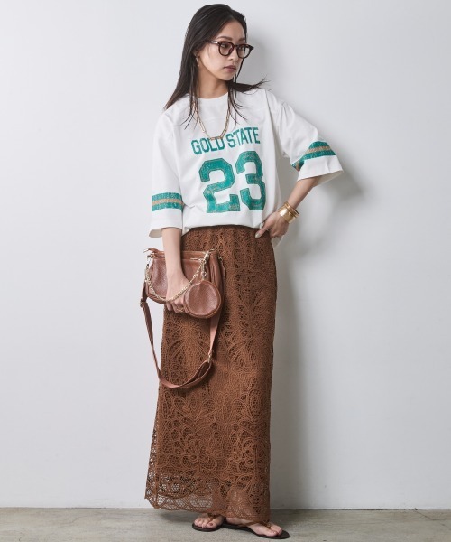 CHIC STYLE（シックスタイル）の「綿100％6分袖フットボールTシャツ＜大きいサイズ有＞シックスタイル（Tシャツ/カットソー・レディース・オフホワイト/ベージュ・3L/LL/L/M/5L/4L）」の4枚目の写真