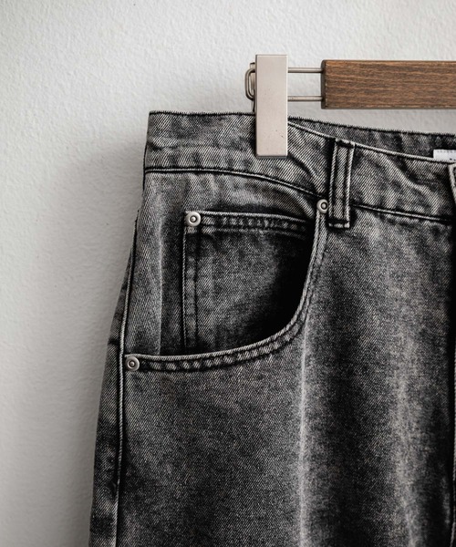 Rocky Monroe(ロッキーモンロー)の「ヴィンテージライク ルーズシルエットバギーカーブデニムパンツ(デニムパンツ・メンズ・ブラック/ワンウォッシュ/ライトブラック/ケミカルウォッシュ/インディゴブルー・M/L/XL)」の16枚目の写真