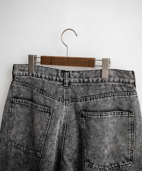 Rocky Monroe(ロッキーモンロー)の「ヴィンテージライク ルーズシルエットバギーカーブデニムパンツ(デニムパンツ・メンズ・ブラック/ワンウォッシュ/ライトブラック/ケミカルウォッシュ/インディゴブルー・M/L/XL)」の19枚目の写真