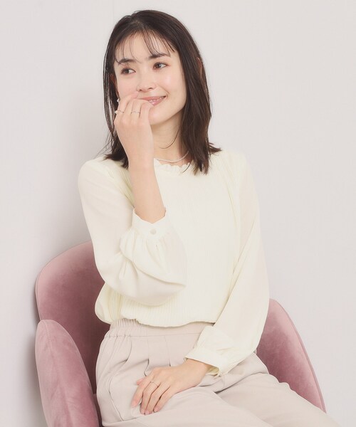 ITS'DEMO（イッツデモ）の「【入卒／手洗い可】プリーツブラウス（シャツ/ブラウス・レディース・オフホワイト/パープル/ブラック・00）」の5枚目の写真