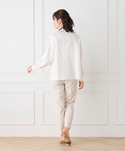LE SOUK（ルスーク）の「ハイネックボウタイ付きブラウス（シャツ/ブラウス・レディース・ネイビー/オフホワイト・9号）」の6枚目の写真