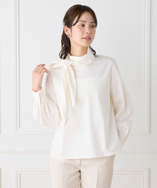 LE SOUK（ルスーク）の「ハイネックボウタイ付きブラウス（シャツ/ブラウス・レディース・ネイビー/オフホワイト・9号）」の7枚目の写真