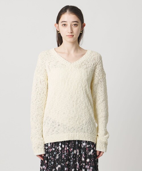 UNITED ARROWS（ユナイテッドアローズ）の「カラーミックス Vネックニット（ニット/セーター・レディース・オフホワイト/ダークブラウン/ライトピンク・FREE）」の11枚目の写真