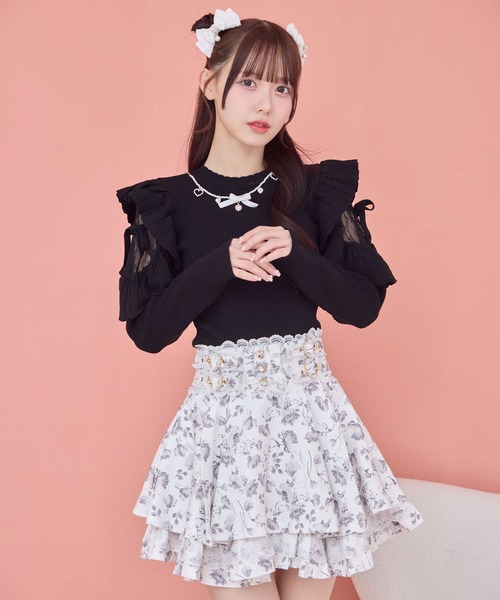 ROJITA(ロジータ)の「ネックレス付肩フリルニット(ニット/セーター・レディース・ブラック/ピンク/ホワイト・FREE)」の13枚目の写真