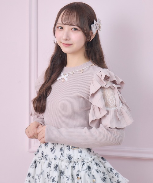 ROJITA(ロジータ)の「ネックレス付肩フリルニット(ニット/セーター・レディース・ブラック/ピンク/ホワイト・FREE)」の16枚目の写真