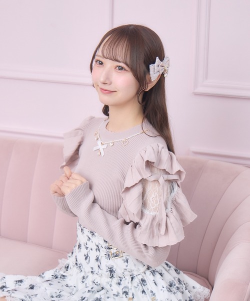 ROJITA(ロジータ)の「ネックレス付肩フリルニット(ニット/セーター・レディース・ブラック/ピンク/ホワイト・FREE)」の21枚目の写真