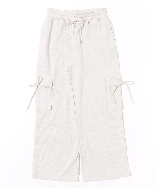 INGNI(イング)の「リボン付カーゴスウェットパンツ(カーゴパンツ・レディース・オートミール/グレー/チャコールグレー/ブラック・FREE)」の4枚目の写真