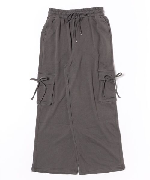 INGNI(イング)の「リボン付カーゴスウェットパンツ(カーゴパンツ・レディース・オートミール/グレー/チャコールグレー/ブラック・FREE)」の3枚目の写真