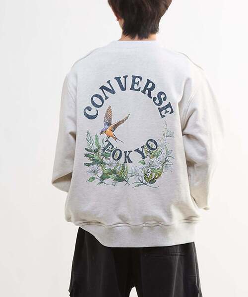 CONVERSE TOKYO(コンバーストウキョウ)の「BACK FLOWER LOGO SWEAT(スウェット・レディース・ブルーグリーン/ブラック/グレー・MEDIUM/SMALL)」の7枚目の写真