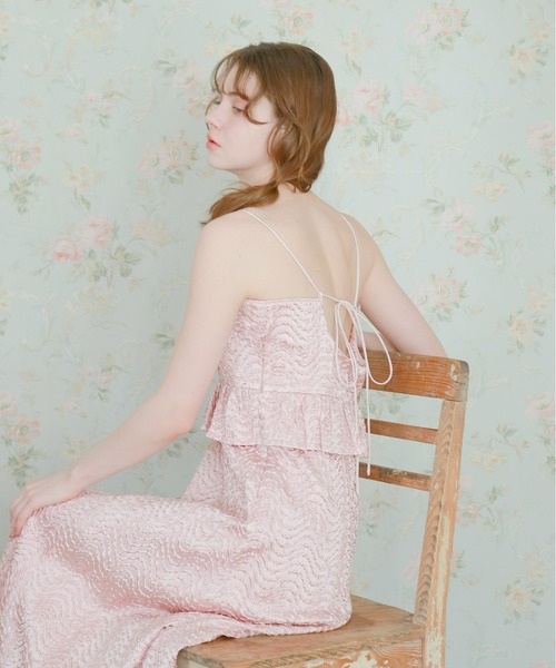 mic by Olu.(ミックバイオルドット)の「サテンパフィーワンピース(ワンピース・レディース・ブラック/ホワイト/ピンク・SMALL/MEDIUM)」の1枚目の写真