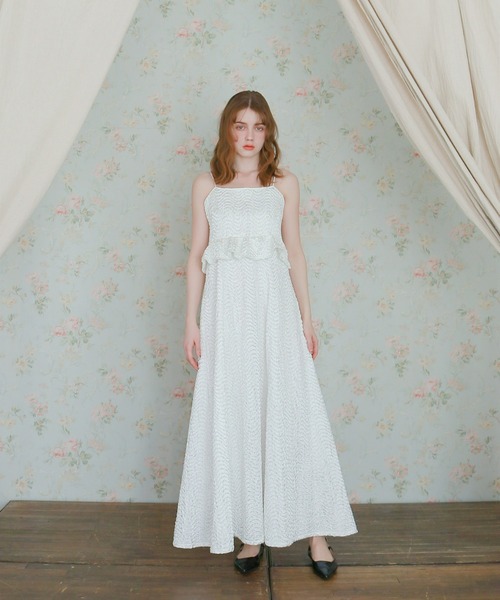 mic by Olu.(ミックバイオルドット)の「サテンパフィーワンピース(ワンピース・レディース・ブラック/ホワイト/ピンク・SMALL/MEDIUM)」の4枚目の写真