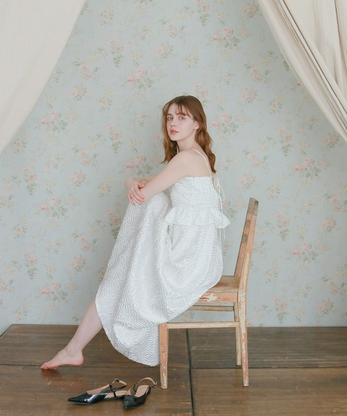 mic by Olu.(ミックバイオルドット)の「サテンパフィーワンピース(ワンピース・レディース・ブラック/ホワイト/ピンク・SMALL/MEDIUM)」の7枚目の写真